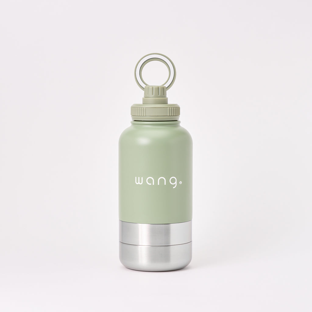 wang. Travel Dog Bottle