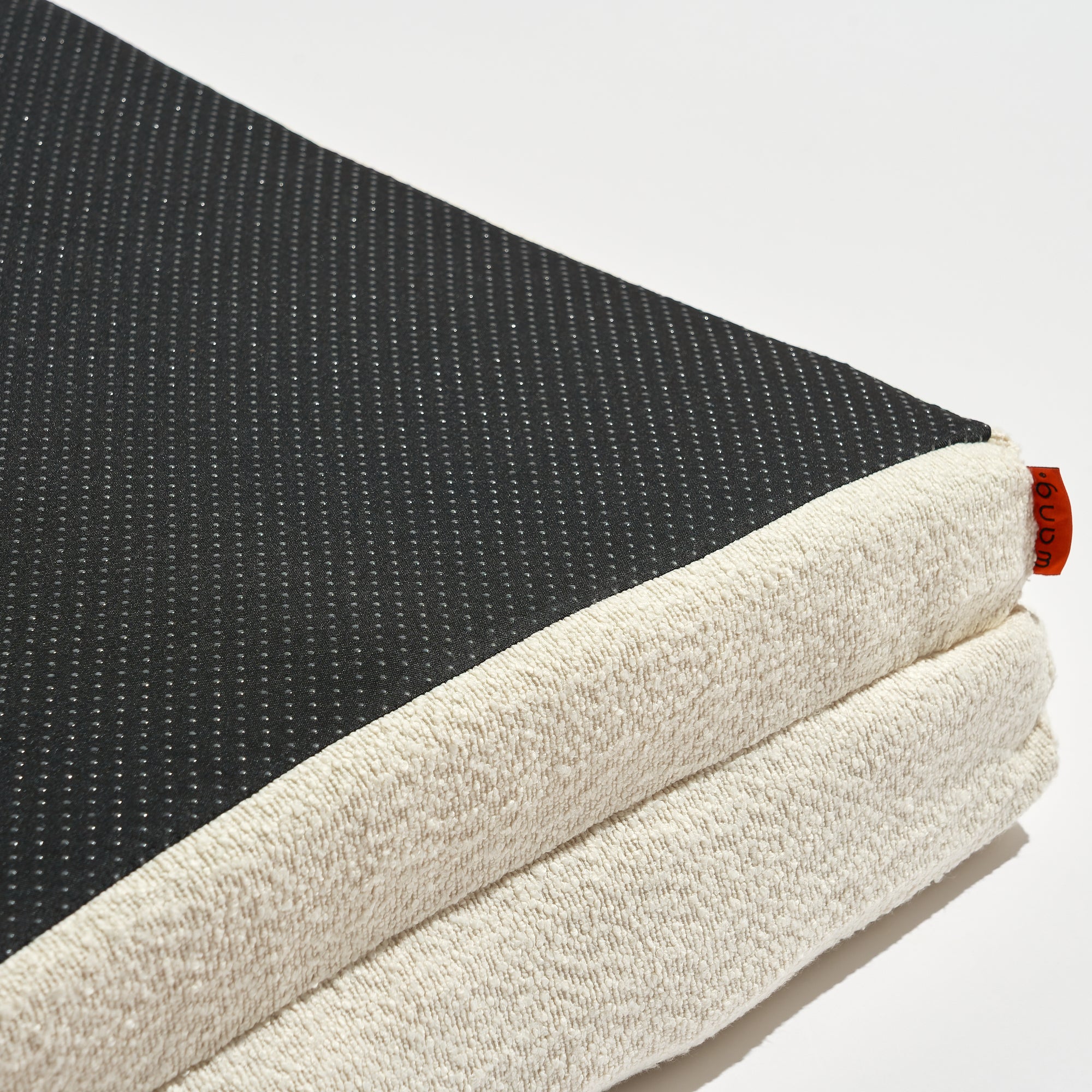 wang. Asymmetrical Dog Bed